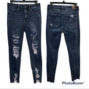 EUC - AE Super Hi Rise Jegging/Super Super Stretch X4 - Size 6